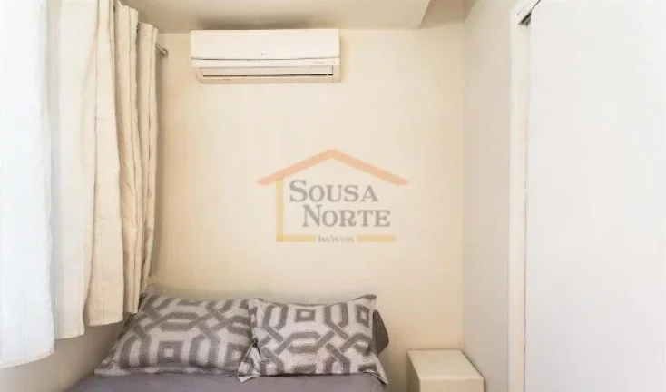 Imagem Apartamento reformado, 1 dormitório, com armários, sala ampla, cozinha com armários, banheiro, se...