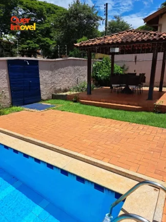 Imagem Casa à venda no Jardim Recreio, Ribeirão Preto-SP: 3 quartos, 3 suítes, 5 salas, 4 banheiros, 5 vagas, 450m². Quer Imóvel Negócios Imobiliários.