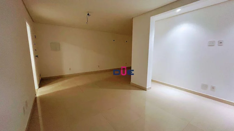 Imagem Apartamento com 3 dormitórios à venda, 130 m² por R$ 1.000.000,00 - Pompéia - Santos/SP