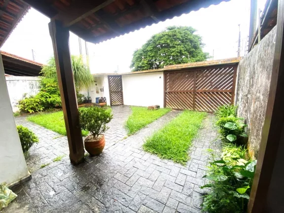 Casa à venda no Bairro Sinhô Rollo - Iguape/SP