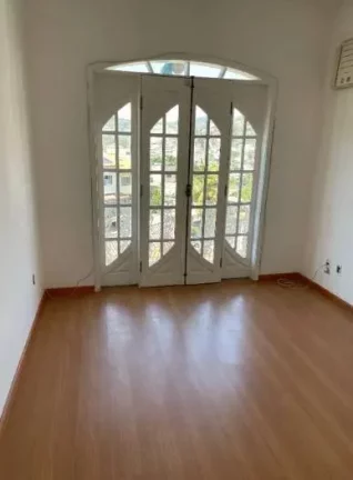 Imagem Casa de condomínio à venda em São Gonçalo, Zé Garoto, com 3 quartos, 234m2