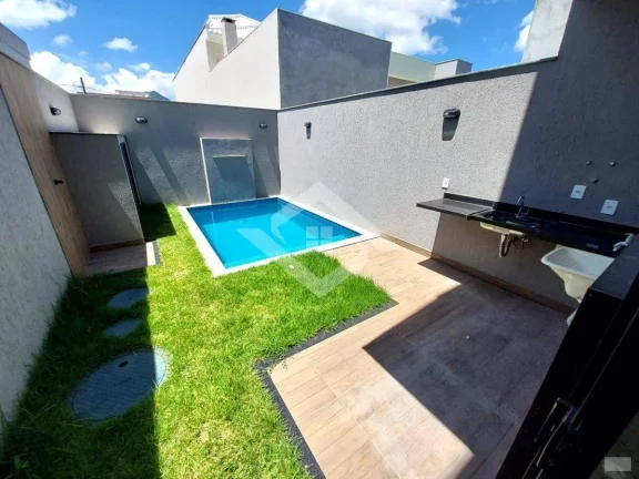 Imagem Casa duplex de 2 suítes, escritório, piscina. Cond Grand Park. Campo Grande
