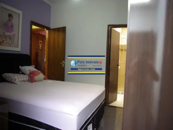 Imagem Casa bairro Campos Eliseos vende, R$ 450.000 com 3 dormitórios (1 suíte), 2 vagas, piscina - Ribeirão Preto - SP