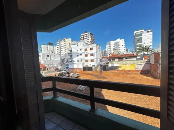 Imagem Apartamento á venda com 2 dormitórios no centro de Torres/RS