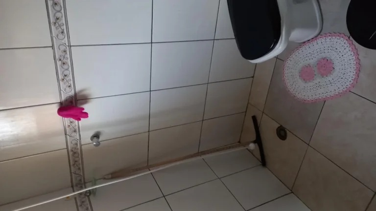 Imagem Casa para Venda em Itanhaém, Balneário Gaivota, 3 dormitórios, 1 suíte, 2 banheiros, 4 vagas