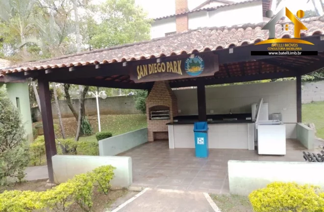 Imagem Terreno à venda no condomínio San Diego Park na Granja Viana - Batelli Imóveis