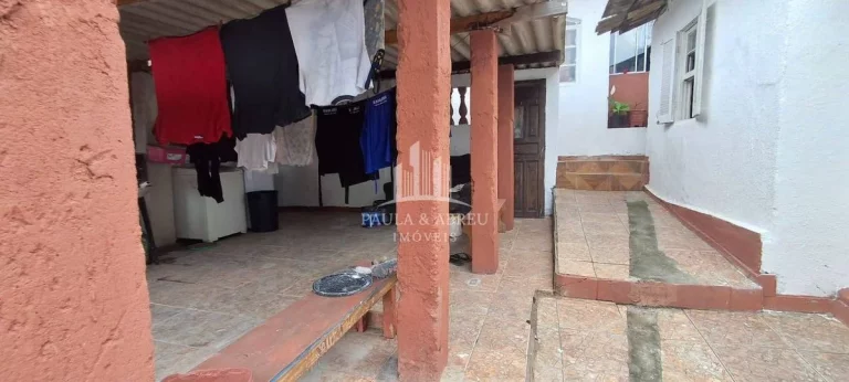 Imagem Terreno 250m², Escritura, Aclive com 2 casas antigas, 3 Vagas, no Início do Jardim Zaíra 2, Mauá-SP