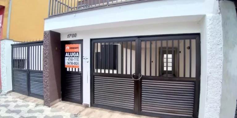 Imagem Sobrado com 4 dormitórios à venda, 212 m² por R$ 1.100.000,00 - Centro - Suzano/SP