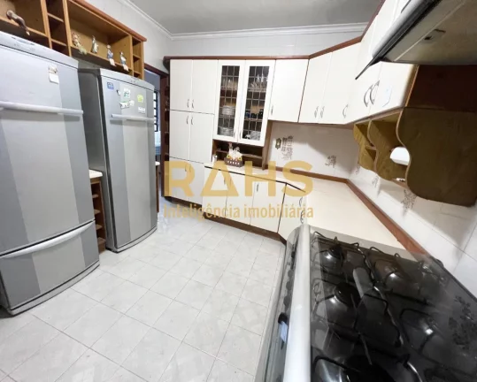 Imagem Casa à venda no Bairro Bom Retiro, Joinville Ótima casa no Bairro Bom Retiro, com excelente locali...