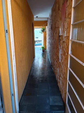Imagem CASA 100% TÉRREA COM 175M² DE TERRENO - 03 QUARTOS (02 SUÍTES)