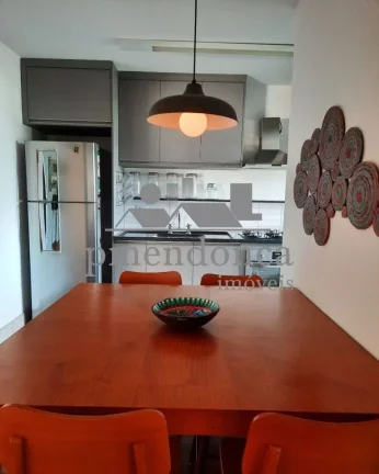 Imagem Apartamento à venda na Rua Padre de Carvalho, 3 quartos sendo 1 suíte e 2 vagas, 82m2