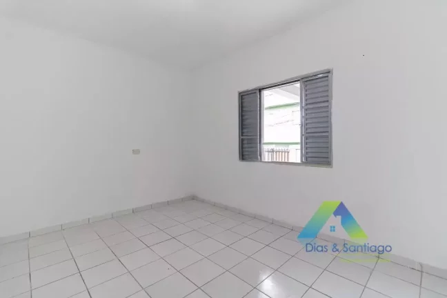 Imagem Sobrado com 2 dormitórios e 2 banheiros em Vila Caraguatá, São Paulo/SP