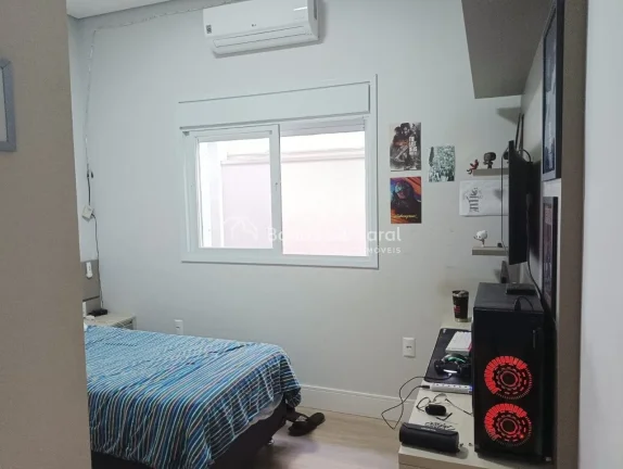 Imagem Localizada no Condomínio Real Park Sumaré, esta bela casa térrea oferece conforto, sofisticação...