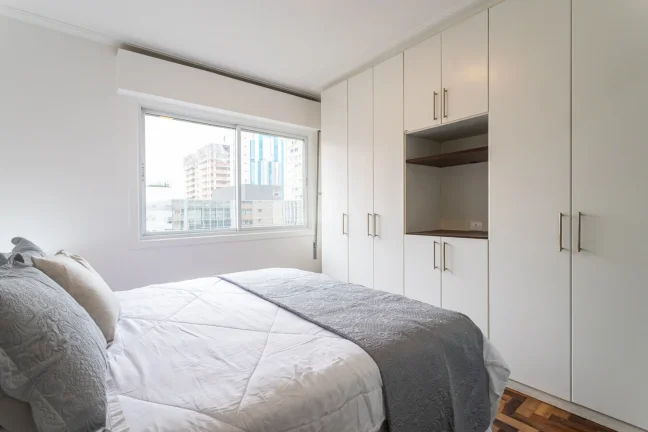 Imagem Apartamento 90M², 2Q, 1 Suíte, 2 Banheiros, 1 Vaga, Split, Salão de Festas, Área Verde.