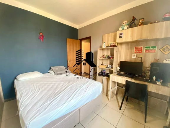 Imagem Casa 4 quartos á venda Bairro Jardim Riacho - Contagem/MG