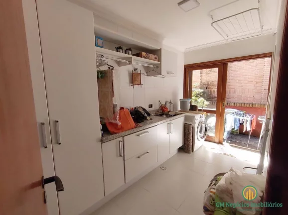 Imagem Cond. Villagio Toscano Granja Viana - 3sts. e 2 escritórios - Ch dos Lagos