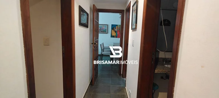 Imagem PITANGUEIRAS- NO CALÇADÃO COM MARAVILHOSA VISTA MAR , GARAGEM DEMARCADA NO PRÉDIO.