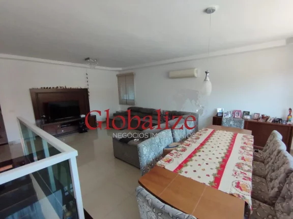 Imagem Casa sobreposta alta com 3 dormitórios, 2 vagas de garagem na Vila belmiro em Santos por R$ 910.000,00