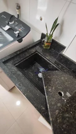 Imagem Apartamento com 2 dormitórios à venda, 73 m² por R$ 670.000 - Boqueirão - Praia Grande/SP