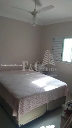 Imagem Casa para Venda em Limeira, Jardim Planalto, 2 dormitórios, 1 suíte, 3 banheiros, 1 vaga