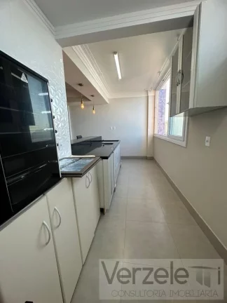 Imagem Apartamento para Temporada em Balneário Camboriú / SC no bairro Centro