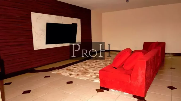 Imagem Sobrado com 3 Quartos à Venda, 700 m² em Utinga - Santo André