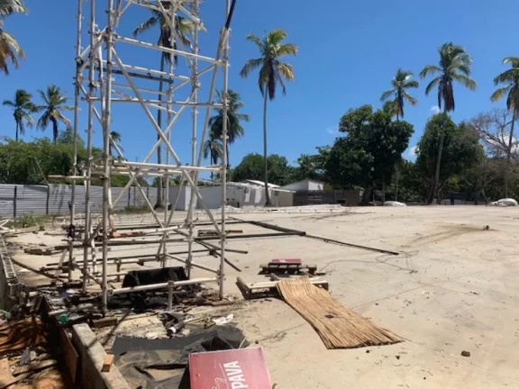 Imagem A 5ª Avenida Imóveis selecionou para você essa ÁREA com 15.903,00m2, ótima topografia, ideal para Implantação SEDE DE EMPRESAS e ou INCORPORAÇÃO