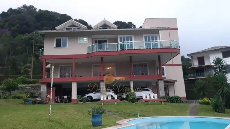 Imagem Casa para Venda em Teresópolis / RJ no bairro Carlos Guinle