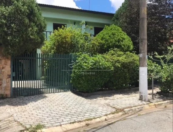 Imagem Sobrado residencial de alto padrão com 408 metros quadrados de área útil em terreno de 477 metros...