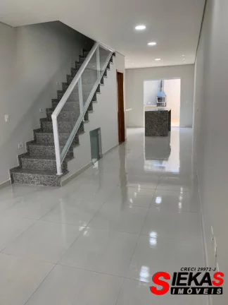 Imagem Imóvel para venda na Vila Santa Isabel, São Paulo-SP: 3 quartos, 1 suíte, 1 sala, 3 banheiros, 2 vagas de garagem.