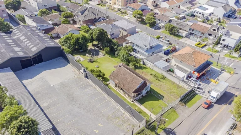 Imagem Terreno 1820 m2 no Portão