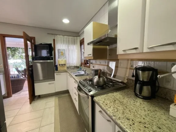 Imagem Casa com 6 dormitórios para alugar, 320 m² por R$ 6.500,00/dia - Jurerê - Florianópolis/SC