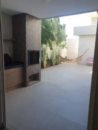 Imagem Casa com 3 dormitórios à venda, 162 m² por R$ 1.370.000 - Águas de Igaratá - Jacareí/SP