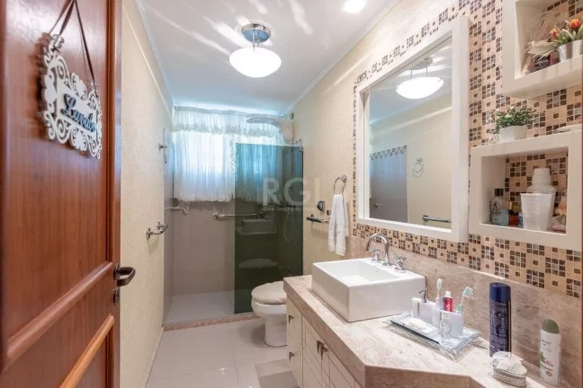 Imagem Casa à venda no bairro Vila Assunção - Porto Alegre/RS