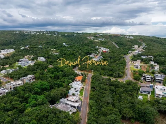 Foto do imóvel: Excelente lote à venda: com uma vista livre perfeita para a reserva.