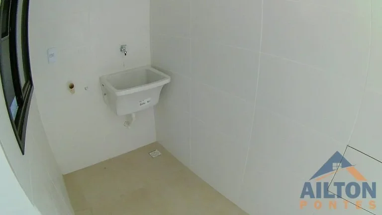 Imagem Apartamento com 2 Quarto à Venda em Ipiranga - Guarapari/ES