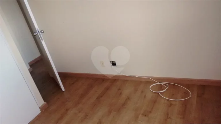 Imagem Apartamento à venda com 3 quartos, sendo 1 suíte, no condomínio Edifício Jardim São Paulo, São Paulo - SP