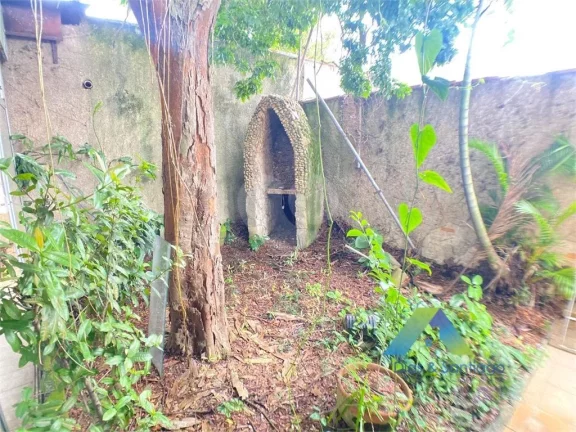 Imagem Casa com piscina em 300m² na Vila das Mercês - Região da Saúde/Zsul.