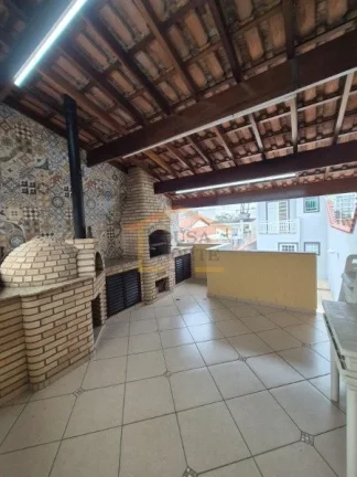 Imagem Sobrado em perfeito estado com 160m² de área construída, 3 dormitórios amplos, sendo 1 suíte co...