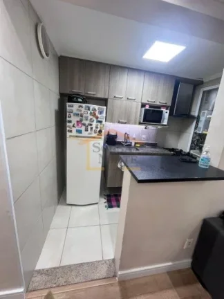Imagem Apartamento 50m², 2 dormitórios, sendo o de casal com armários planejados, sala 2 ambientes, saca...