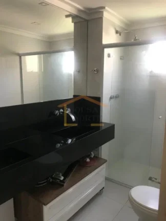 Imagem Amplo apartamento com 3 dormitórios, sendo 3 suítes, proporcionando conforto e privacidade. Possui...