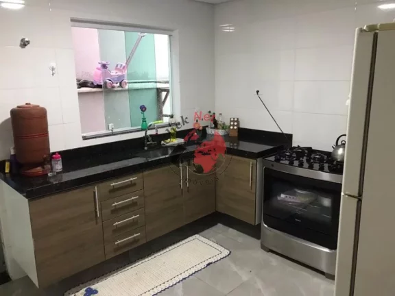 Imagem Sobrado com 3 dormitórios à Venda no bairro Vila Floresta em Santo André