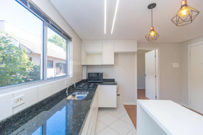 Imagem Apartamento de 1 quarto no bairro Água Verde