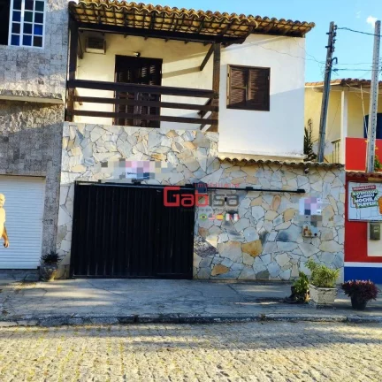 Imagem Casa com 4 dormitórios à venda, 247 m² por R$ 745.000,00 - Centro - Cabo Frio/RJ