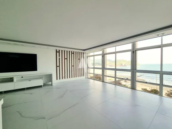 Imagem Apartamento padrão de 3 dormitórios sendo 2 suítes frente mar na Aparecida