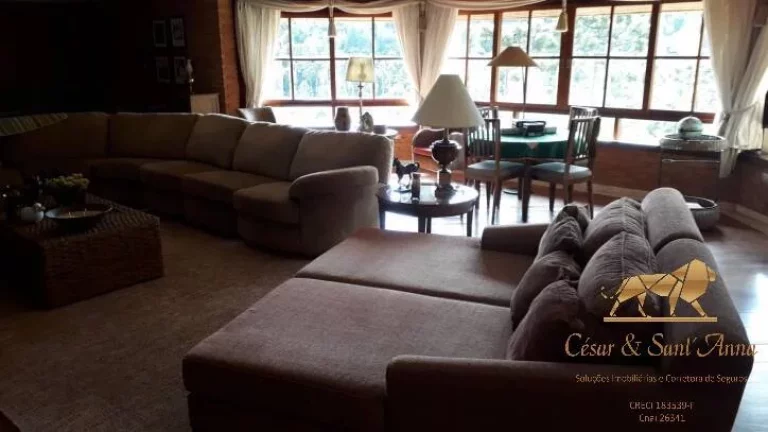 Imagem Casa com 5 dormitórios para alugar por temporada Campos do Jordão/SP
