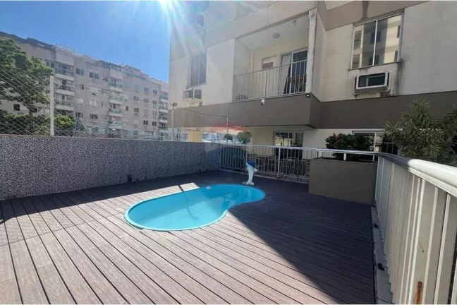 Imagem Apartamento á venda com 2 quartos e com 64m² em Praça Seca - Rio de janeiro
