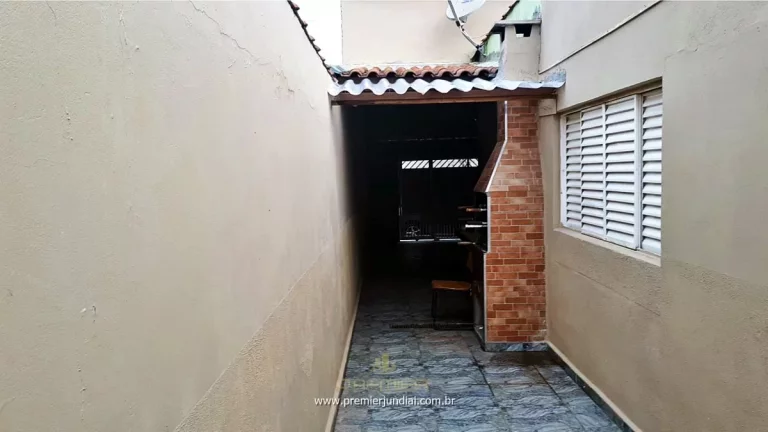 Imagem CASA AMPLA COM EDÍCULA E ÓTIMA LOCALIZAÇÃO NA VILA HORTOLÂNDIA