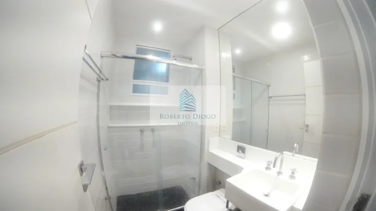 Imagem Apartamento à venda em Botafogo, Rio de Janeiro - 3 quartos, 1 suíte, 1 sala, 3 banheiros, 1 vaga de garagem - 120m²