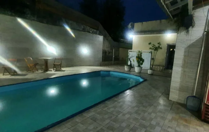 Imagem Casa para Venda em Praia Grande, Maracanã, 4 dormitórios, 4 suítes, 1 banheiro, 8 vagas